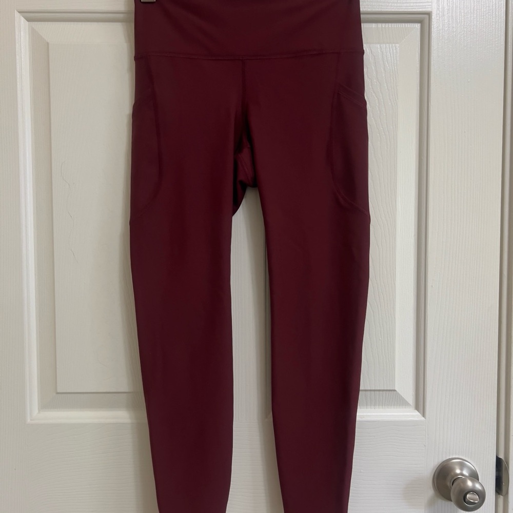 Petite Old Navy Red Powersoft Leggings